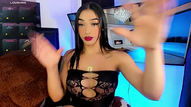 Maryonthemoon online show from October 28, 3:26 am