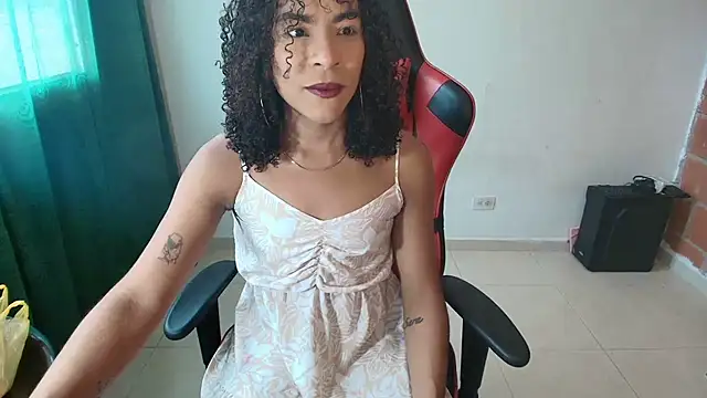 naomiwildburn online show from October 18, 1:15 pm