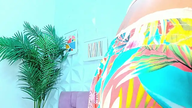 Briyit Doll online show from December 4, 12:52 pm