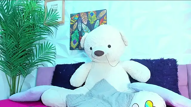 Briyit Doll online show from September 17, 5:12 am