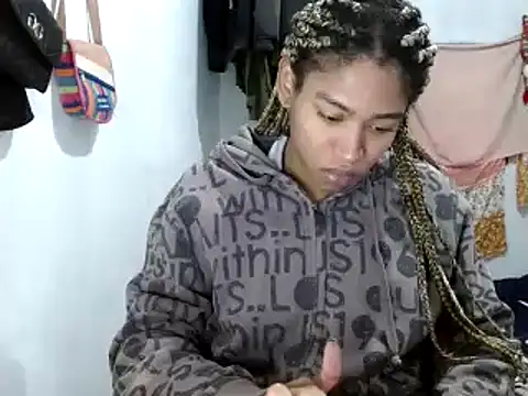 miriam775 online show from February 14, 12:14 pm