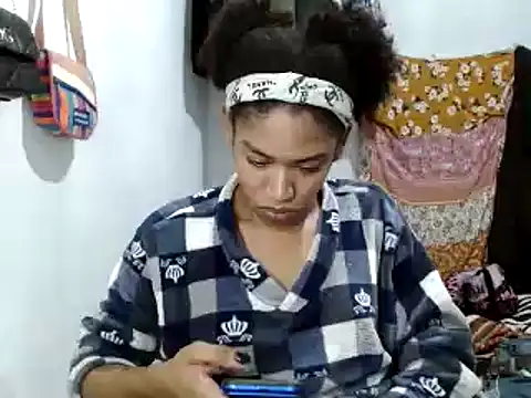 miriam775 online show from March 14, 8:24 am