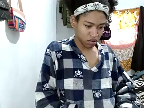 miriam775 online show from March 15, 12:44 pm