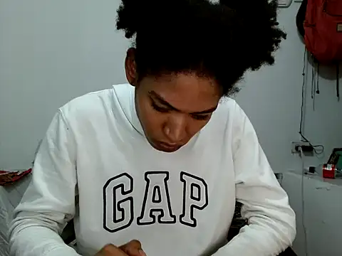 miriam775 online show from October 2, 11:00 am