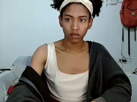 miriam775 online show from October 6, 8:31 pm