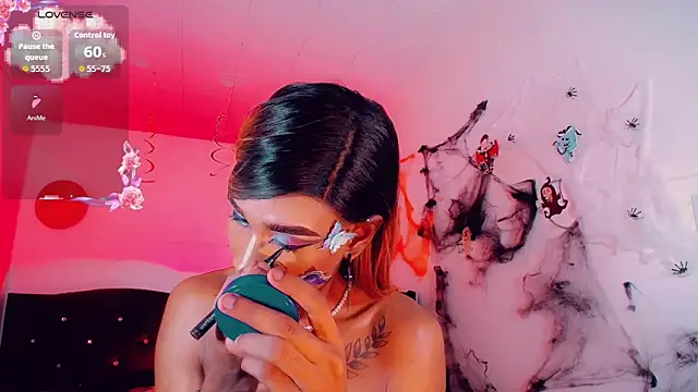 Kendall hornyy online show from October 30, 7:24 pm