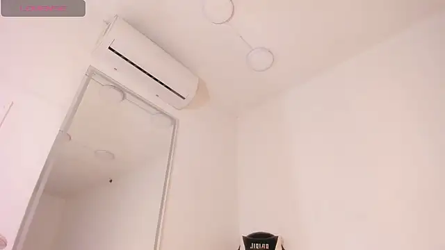 vera candella online show from January 15, 12:15 pm