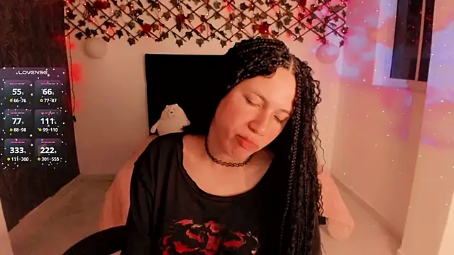 Lilith Miller21 online show from October 12, 7:38 pm