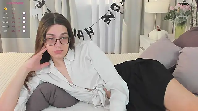 Alfreda Mills online show from October 29, 12:03 pm