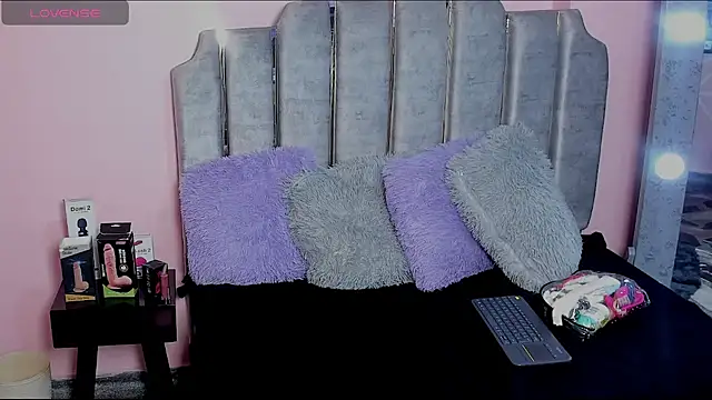 karol noa online show from January 28, 3:25 am