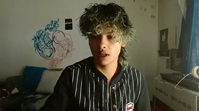 fenixmfx19 online show from December 26, 3:10 pm