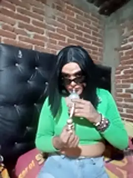 yovana13 online show from December 2, 11:10 pm