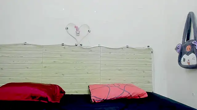 Evil Queen13 online show from December 15, 7:41 pm