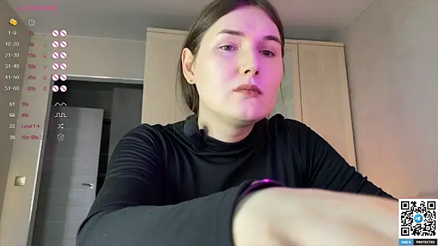 Maria Bowie online show from September 25, 7:37 am