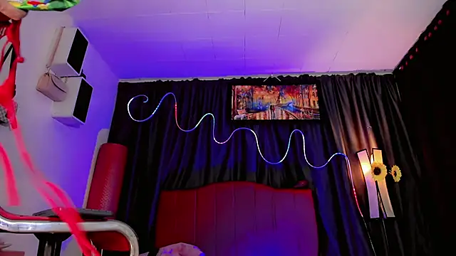 Gabyqueen70 online show from February 26, 3:22 am