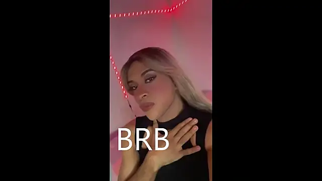  JaaconLeon  online show from November 7, 2:50 pm