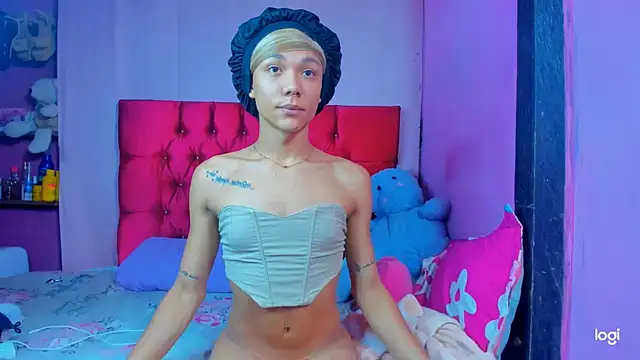 StassieBell online show from February 3, 9:14 am