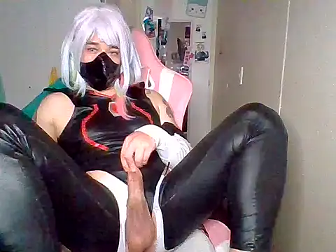 MomoAyase online show from June 4, 9:51 pm