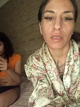 Snapshot of LaCristinatrans chatting on October 19, 2:04 am LaCristinatrans online show from October 19, 2:04 am