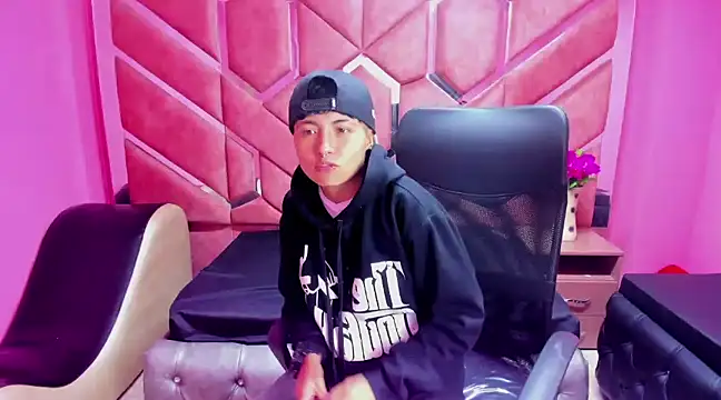 Im Mathias online show from January 24, 2:49 am