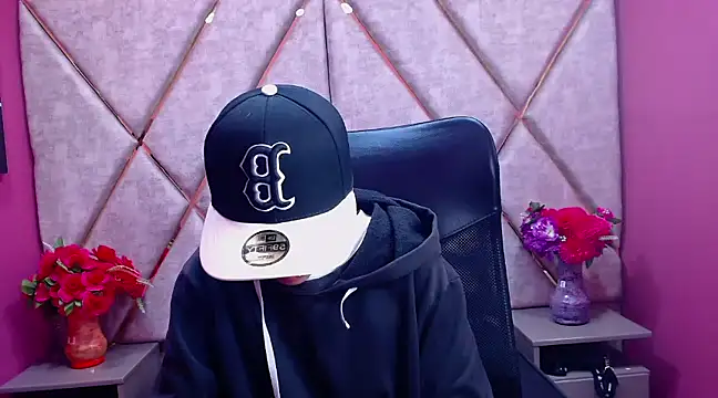 Im Mathias online show from February 1, 2:26 am