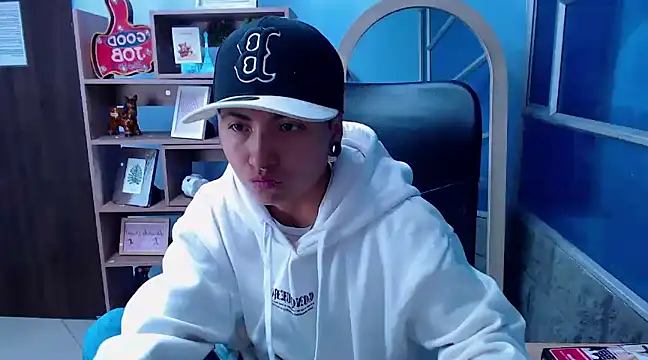 Im Mathias online show from March 6, 3:20 am