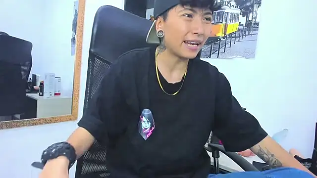 Im Mathias online show from September 19, 9:09 pm