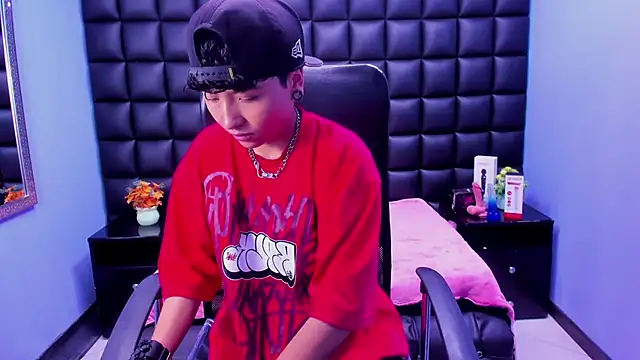 Im Mathias online show from September 23, 7:42 pm