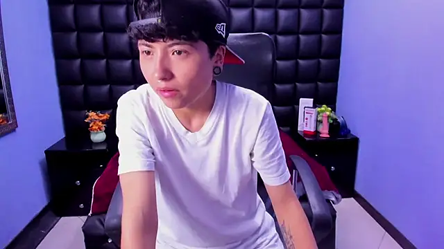 Im Mathias online show from October 4, 9:15 pm