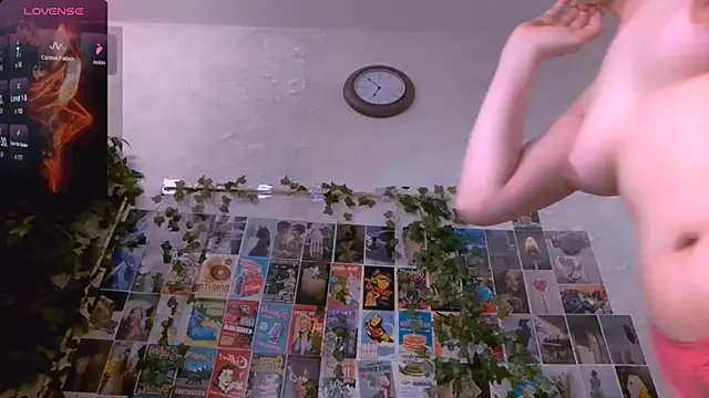 Kleo Godde online show from December 2, 10:46 pm