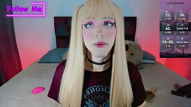 Snapshot of Kirmyy_ chatting on December 12, 9:37 pm Kirmyy  online show from December 12, 9:37 pm