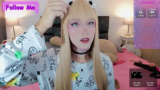 Snapshot of Kirmyy_ chatting on February 5, 9:29 pm Kirmyy  online show from February 5, 9:29 pm