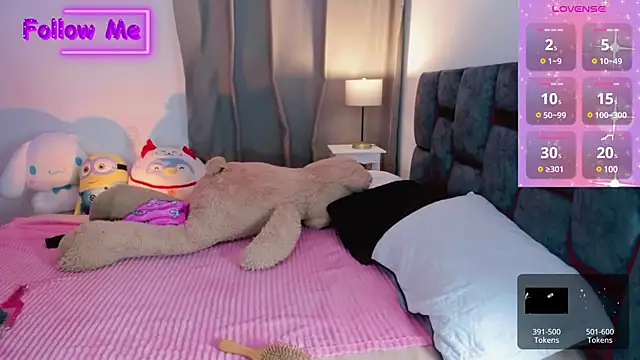 Snapshot of Kirmyy_ chatting on March 16, 9:33 pm Kirmyy  online show from March 16, 9:33 pm