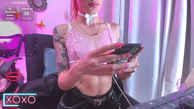 GabbyHills online show from December 16, 8:19 am