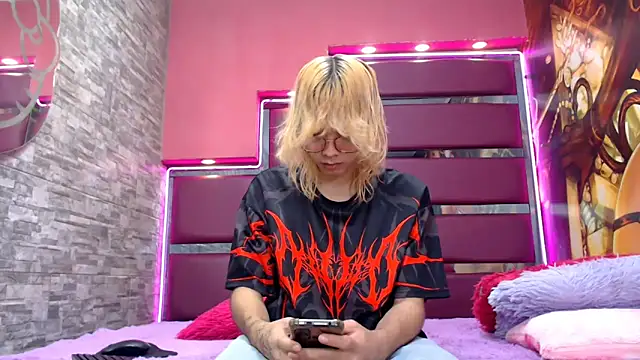 perfectlump online show from September 16, 3:49 pm