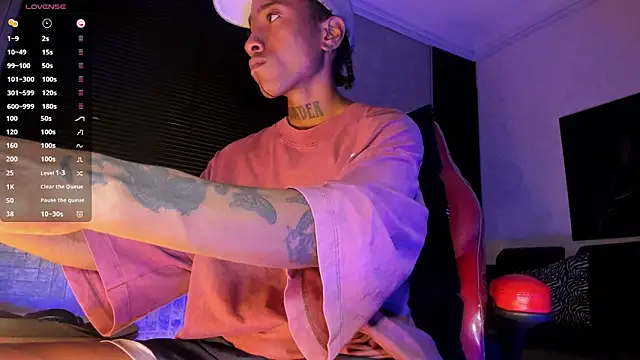 JhonyMiller  online show from December 19, 5:51 pm