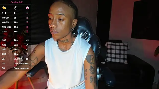 JhonyMiller  online show from May 31, 8:54 pm