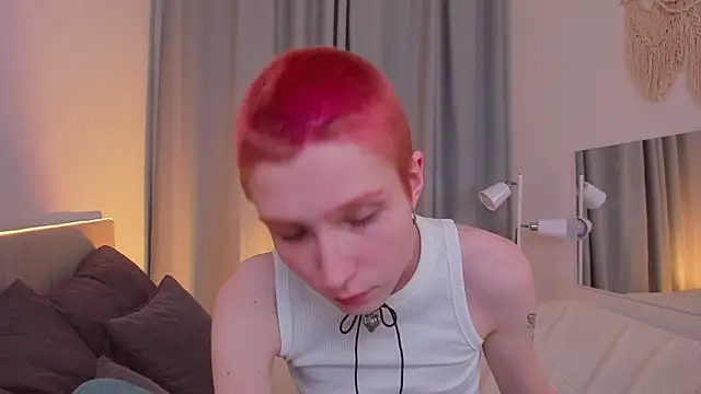 Snapshot of Iris_Pastels chatting on February 22, 3:03 pm Iris Pastels online show from February 22, 3:03 pm