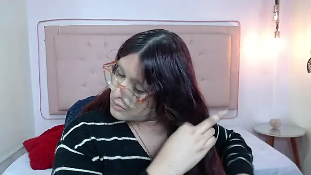 kathepickmanx online show from November 5, 2:55 am