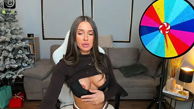 Anya-Ray online show from December 19, 3:39 pm