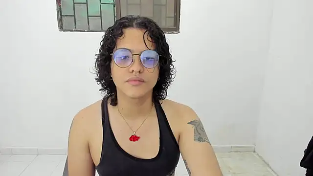 Diane blossom online show from December 3, 5:50 pm