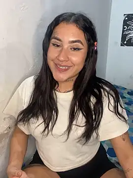 Katia-Roux online show from February 21, 8:39 am
