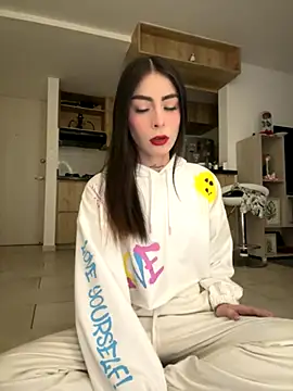 candycami19 online show from October 5, 10:05 am