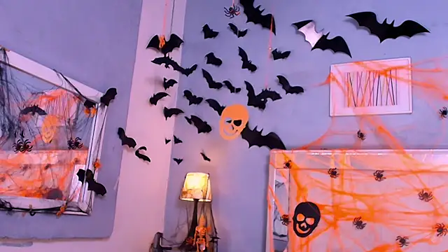 Emily Castillo 1 online show from October 30, 5:06 am