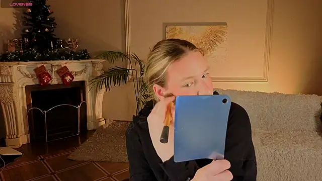 Jes Solar online show from December 13, 8:26 pm