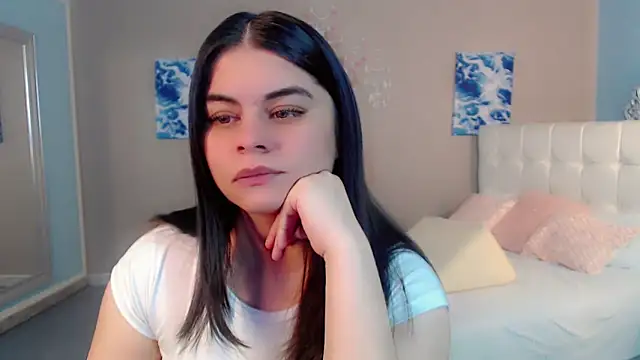 maddissonivanova online show from February 16, 7:12 pm