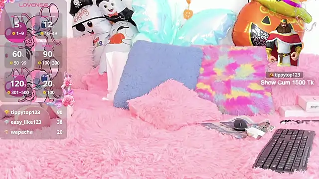 Ariana-Fernandez online show from October 12, 1:35 pm