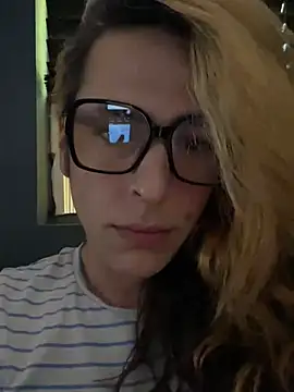 mayra mayhem online show from July 10, 2:54 pm