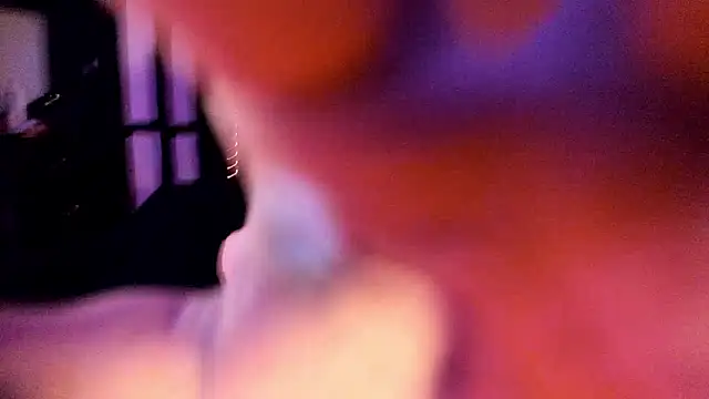 sourcherryes online show from February 25, 10:58 pm