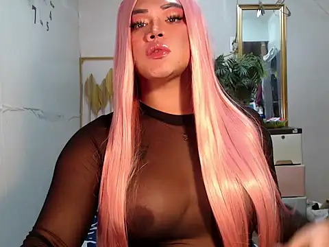 ladyhotcuming online show from February 21, 5:05 pm